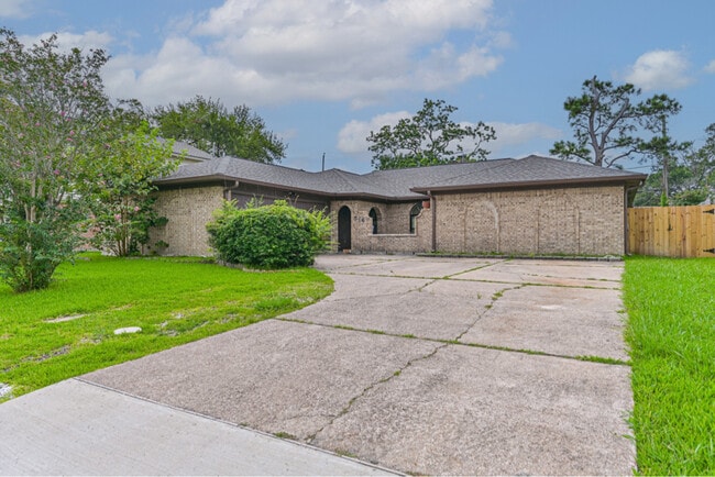 Building Photo - 714 Whitecap Dr