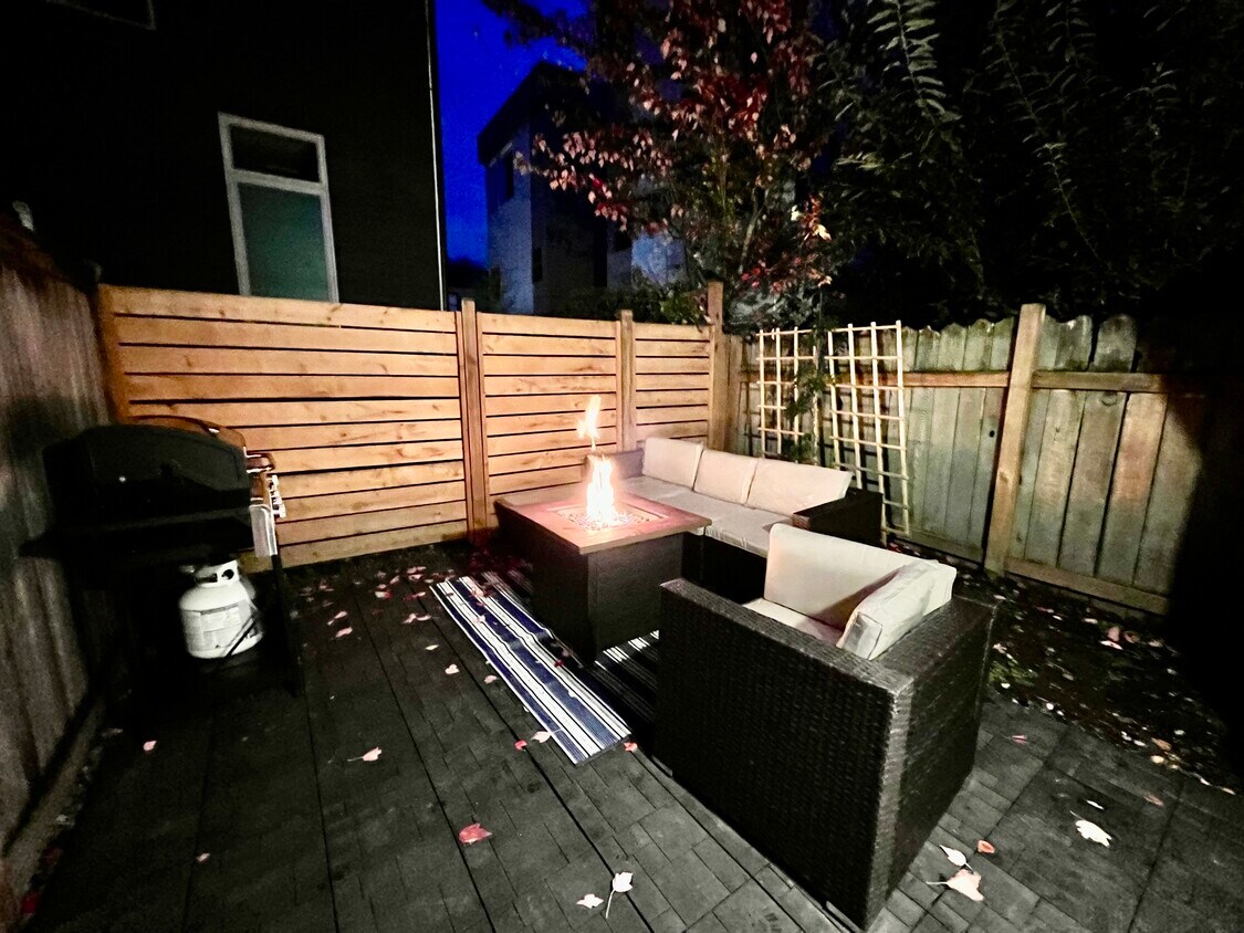 1717 NW 65th St Unit Furnished Ballard home, Seattle, WA 98117