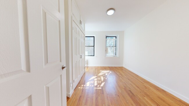 Building Photo - West 147th Street