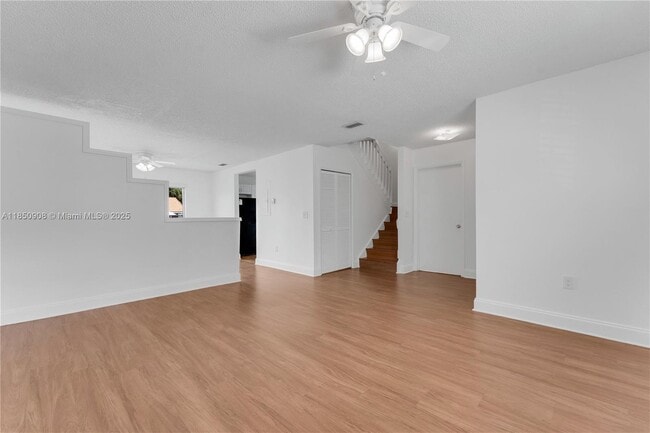 Foto del edificio - 13561 SW 62nd St