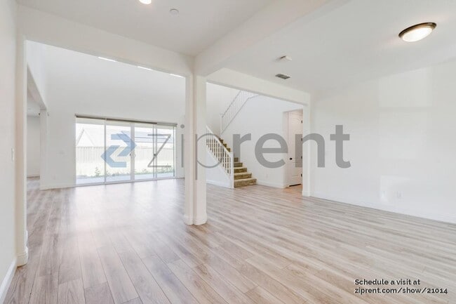 Building Photo - 2771 Rio Grande Dr