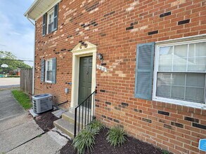 Building Photo - 9819 Hagel Cir