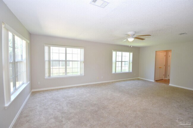 Building Photo - 6234 Cottage Woods Dr