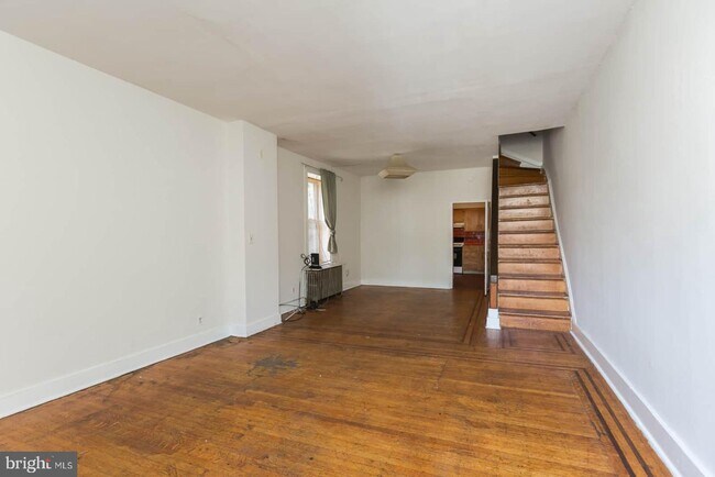 Building Photo - 3212 Hamilton St