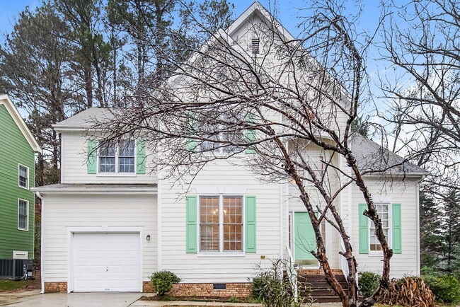 Building Photo - 813 Hanska Way