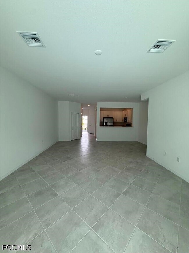 Foto del edificio - 15031 White Pearl Rd