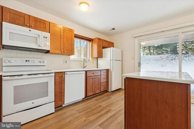 Foto del edificio - 23 Flintlock Ln