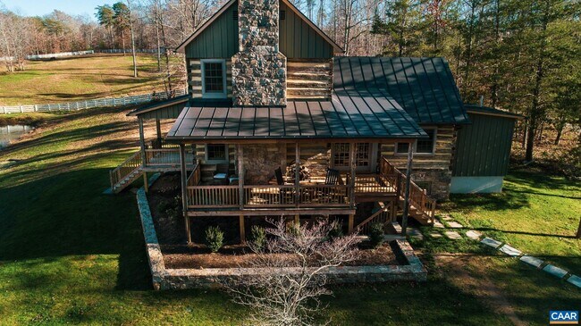 Foto del edificio - 13750 Brookman Rd