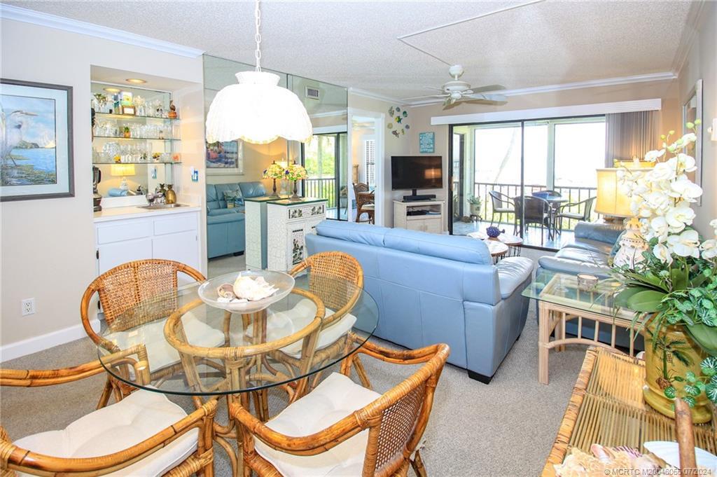 Foto principal - 350 NE Edgewater Dr