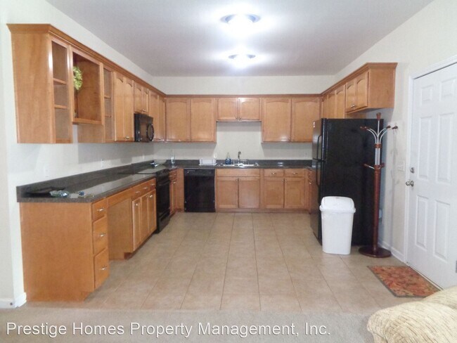 Building Photo - 2 br, 2 bath House - 3 Breckenridge Ct.