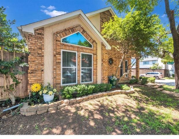 Building Photo - 4304 S Capistrano Dr