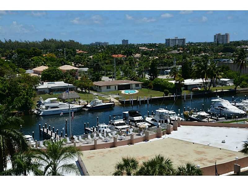Foto principal - 2731 NE 14th Street Causeway