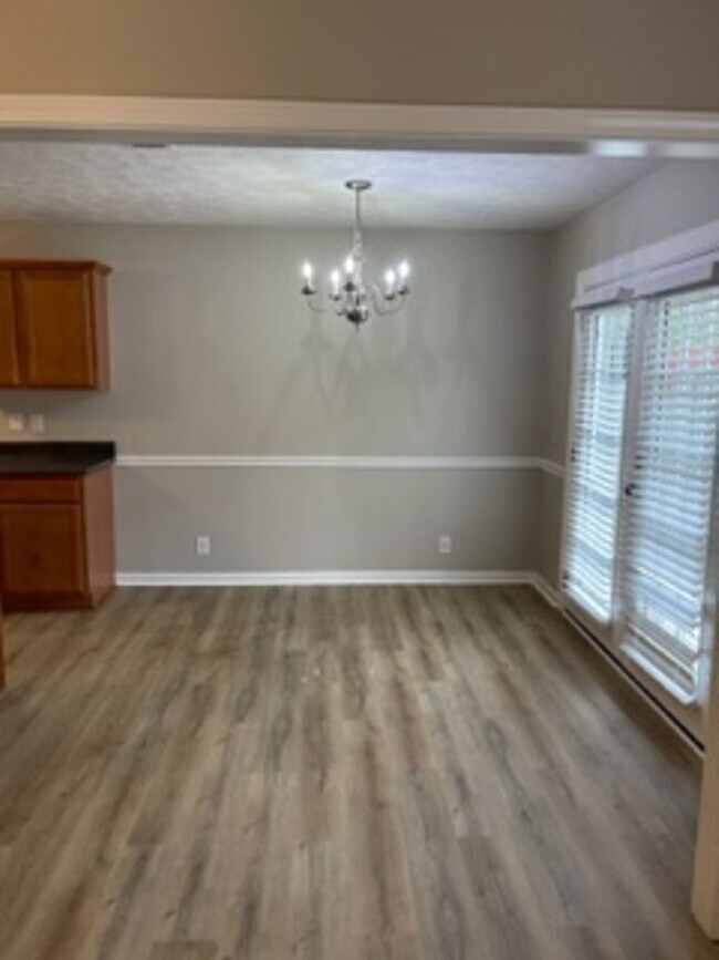 Building Photo - Lovely 3 Bed 2 Bath Home in Antioch - New ...