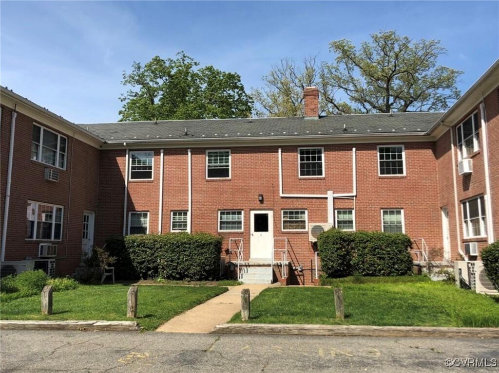 Foto del edificio - 4018 Forest Hill Ave