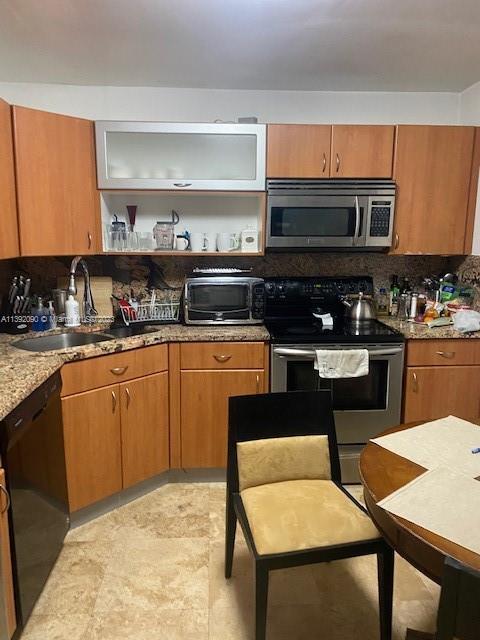 Foto del edificio - 2780 NE 183rd St