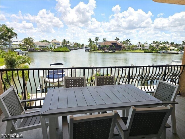 Building Photo - 10620 Gulf Shore Dr
