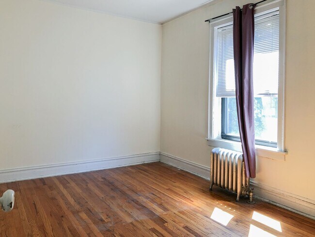 Foto del edificio - 627 W Melrose St