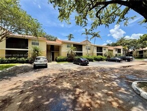 Building Photo - 1237 SW 46th Ave