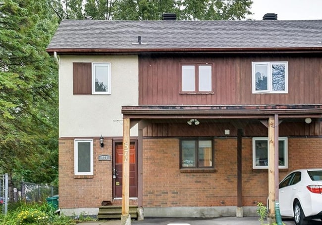 Building Photo - 571 Seyton Dr