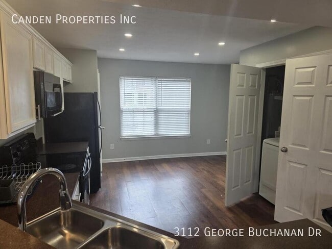 Building Photo - 3112 George Buchanan