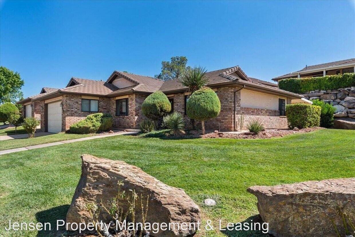 2385 Hampton Rd, St. UT 84770 House Rental in St. UT