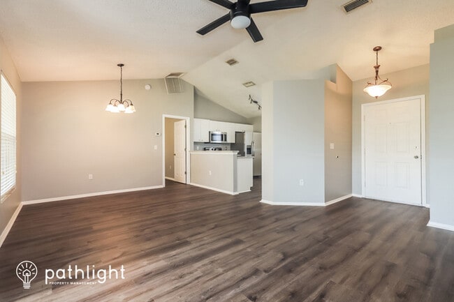 Building Photo - 3411 6Th Avenue W, Palmetto, FL, 34221