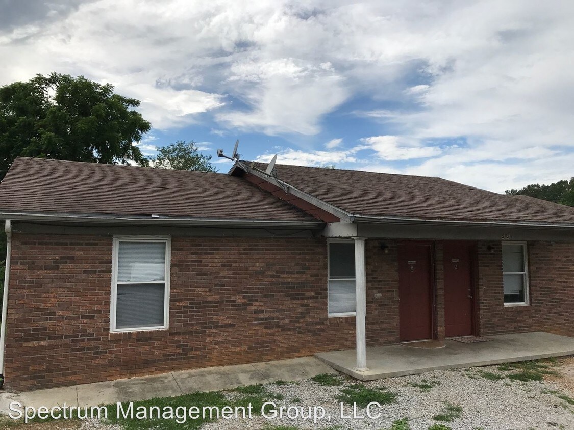 Primary Photo - 5954 Hiawatha Rd