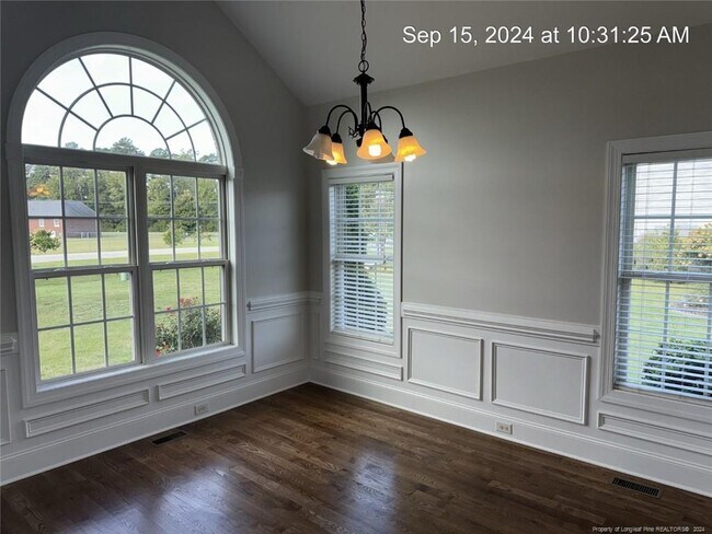Building Photo - 1724 Rockrose Dr