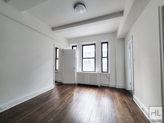 Building Photo - EAST 46 STREET