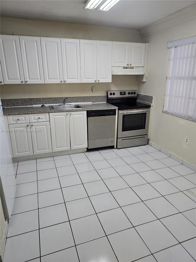 Foto del edificio - 5100 SW 41st St