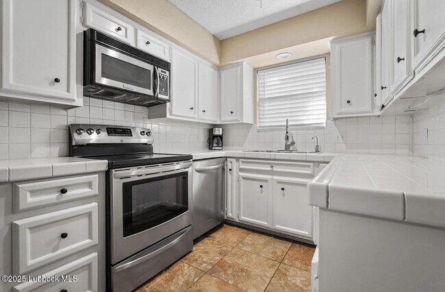 Foto del edificio - 4221 53rd St