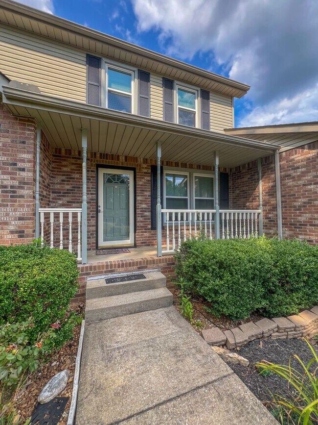 Foto del edificio - Gorgeous Single-Family Home! Large Deck, B...