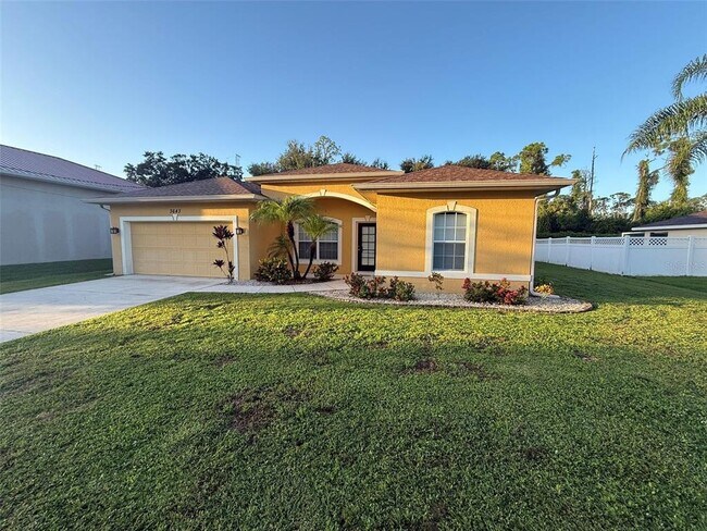 Building Photo - 3643 Spinner Ave