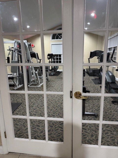 Foto del edificio - 4360 N Pershing Dr