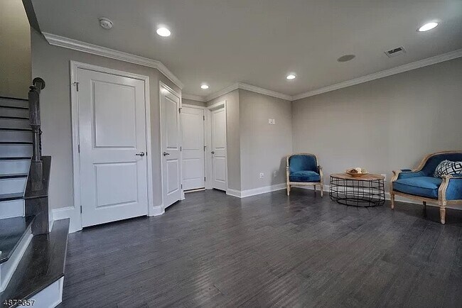 Building Photo - 101 Bayside Court, Unit 101