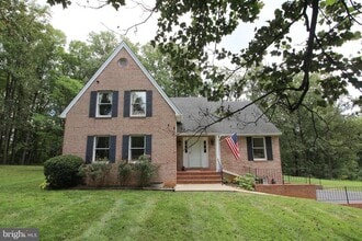 Building Photo - 314 Casey Dr