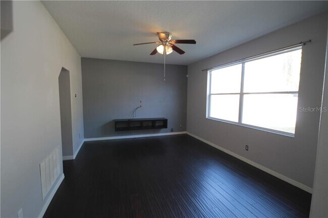 Building Photo - 14517 Lisalynne Ct
