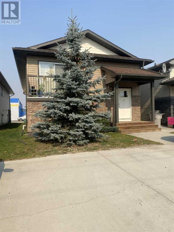 Photo principale - 9907 109 Ave