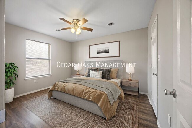 Foto del edificio - 2374 N Raven Ln