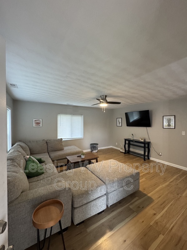 Building Photo - 523 Dudding Ave