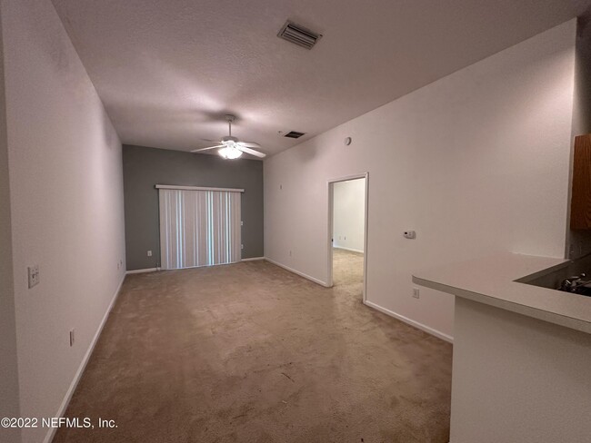 Building Photo - 6081 Maggies Cir