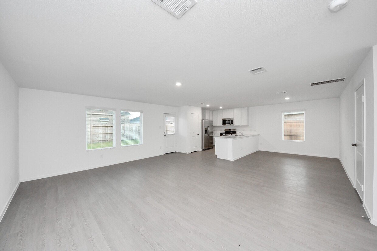 Foto principal - 3073 Fantasy Ter Dr