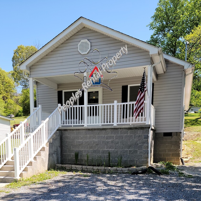 Frente de la casa - 1707 Georgia Ave