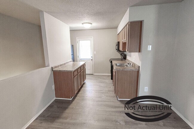 Foto del edificio - 211 Wheaton Ct