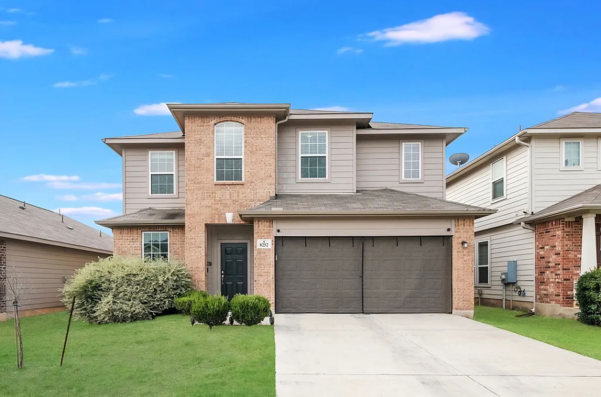 Foto principal - 8252 Breezy Cv