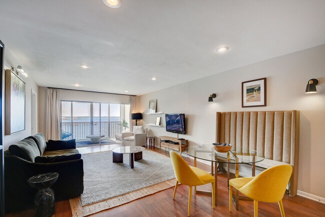 Photo - 410 Wilma Cir Townhome