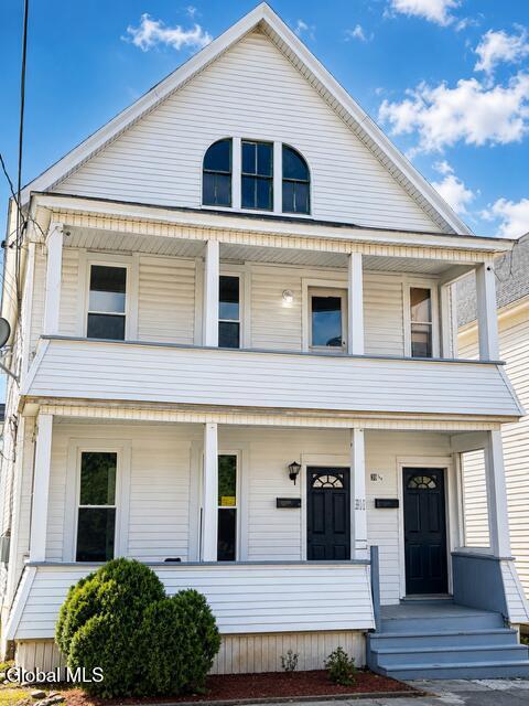Building Photo - 39 1/2 Milton Ave