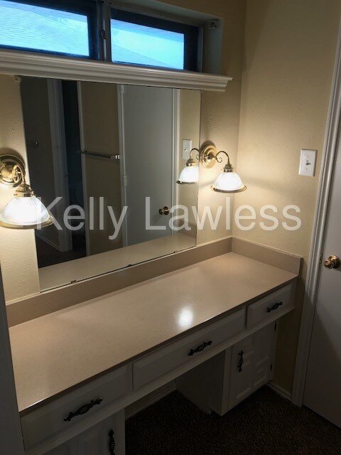 Foto del edificio - 1036 Cottonwood Dr