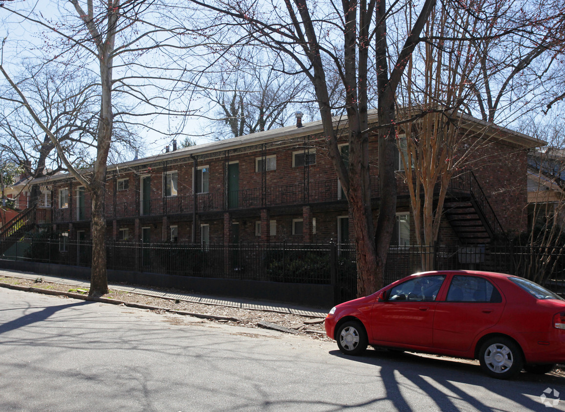 Building Photo - The Park In Midtown