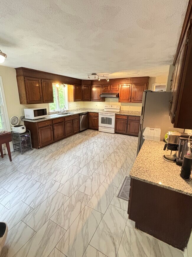 Foto del edificio - 5 Freeman Cir